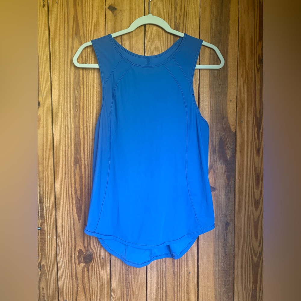 Lululemon tank
